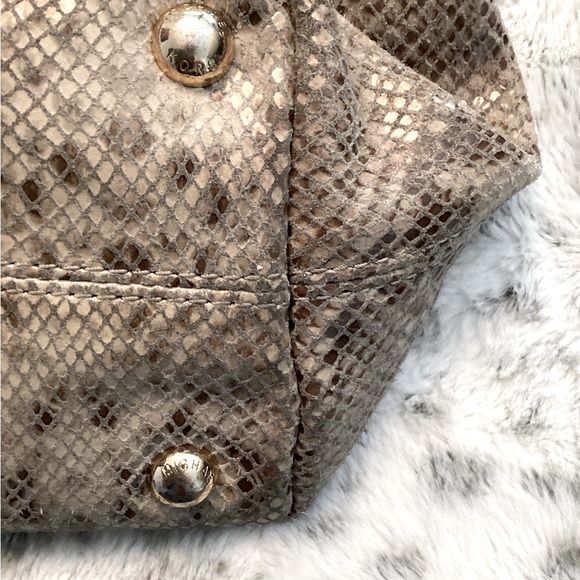 MICHAEL MICHAEL KORS Large Python Embossed Tote - Picture 6 of 8